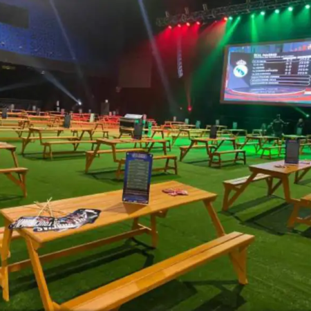 Mesa Picnic Rústica para 8 Pax (Con Sombrilla)