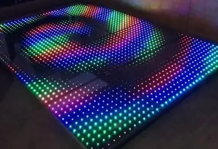 Pista Infinity LED